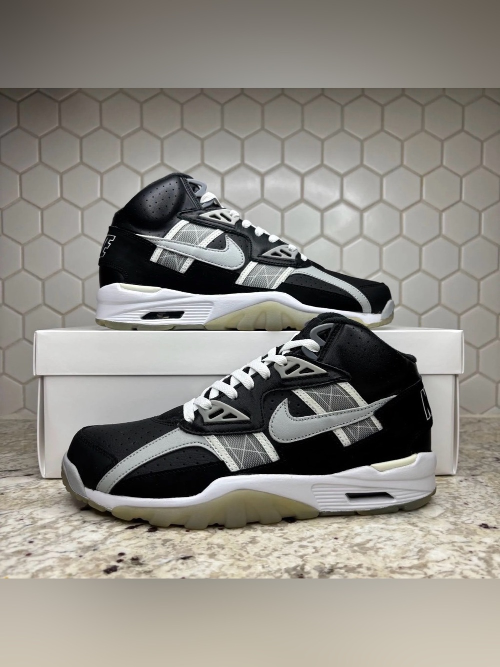 Size 8.5-Nike Air Trainer SC High Raiders New No Box